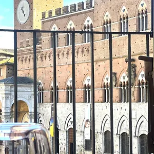  Appartamento The Balcony - Piazza Del Campo